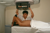 Cách giảm đau đớn cho bệnh nhân ung thư Cách giảm đau đớn cho bệnh nhân ung thư