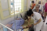 Bùng phát sốt xuất huyết, nhiều bác sĩ ốm vẫn trực Bùng phát sốt xuất huyết, nhiều bác sĩ ốm vẫn trực