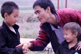 Nhà báo nam “ngả mũ” khi “bóng hồng” đi... điều tra Nhà báo nam “ngả mũ” khi “bóng hồng” đi... điều tra