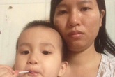 Bố phụ hồ, mẹ làm thuê, bé gái hơn 2 tuổi bị ung thư máu Bố phụ hồ, mẹ làm thuê, bé gái hơn 2 tuổi bị ung thư máu