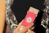 Di động hạng sang sản xuất giới hạn dành cho phái đẹp giá 85 triệu đồng Di động hạng sang sản xuất giới hạn dành cho phái đẹp giá 85 triệu đồng