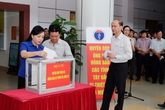 Bộ Y tế ủng hộ đồng bào Tây Bắc bị thiệt hại sau trận lũ kinh hoàng Bộ Y tế ủng hộ đồng bào Tây Bắc bị thiệt hại sau trận lũ kinh hoàng