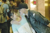 “Em chưa 18” có vẽ đường cho “tình một đêm”? “Em chưa 18” có vẽ đường cho “tình một đêm”?