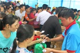 Công nhân Bình Dương được hỗ trợ hơn 5 tỷ đồng từ công ty NutiFood Công nhân Bình Dương được hỗ trợ hơn 5 tỷ đồng từ công ty NutiFood