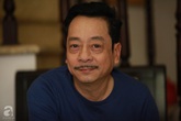 "Ông trùm" Phan Quân - NSND Hoàng Dũng: Từ người đàn ông bị cắm sừng đến ông trùm số 1 màn ảnh Việt "Ông trùm" Phan Quân - NSND Hoàng Dũng: Từ người đàn ông bị cắm sừng đến ông trùm số 1 màn ảnh Việt