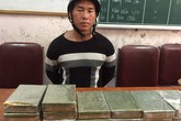 Nghệ An: Bắt đối tượng mang 20 bánh heroin từ Lào về Việt Nam Nghệ An: Bắt đối tượng mang 20 bánh heroin từ Lào về Việt Nam