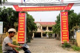 8 cán bộ giữ vị trí quan trọng ở xã có quan hệ họ hàng 8 cán bộ giữ vị trí quan trọng ở xã có quan hệ họ hàng