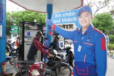 Người dân nói gì về cách cây xăng Việt cảm ơn khách bằng... hình nộm? Người dân nói gì về cách cây xăng Việt cảm ơn khách bằng... hình nộm?
