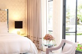 Muốn cửa sổ nhà mình trông luôn tươi mát ngày hè, hãy thực hiện ngay những cách dưới đây Muốn cửa sổ nhà mình trông luôn tươi mát ngày hè, hãy thực hiện ngay những cách dưới đây