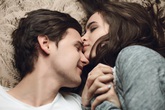 Màn khởi động cho "cuộc yêu" không thể bỏ qua nếu muốn chàng mãi đắm say không rời Màn khởi động cho "cuộc yêu" không thể bỏ qua nếu muốn chàng mãi đắm say không rời
