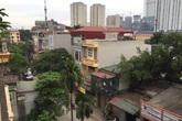 Hà Nội: Hàng trăm hộ dân kêu cứu vì bị dự án quy hoạch "giam lỏng" Hà Nội: Hàng trăm hộ dân kêu cứu vì bị dự án quy hoạch "giam lỏng"