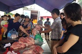 Thịt lợn sạch giá 39.000 đồng/kg đến tay người tiêu dùng Hà Nội Thịt lợn sạch giá 39.000 đồng/kg đến tay người tiêu dùng Hà Nội