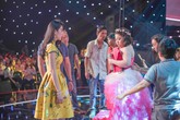 Thủy Tiên phản đối Phương Uyên vì cho bé 10 tuổi đu dây cao 4 m Thủy Tiên phản đối Phương Uyên vì cho bé 10 tuổi đu dây cao 4 m