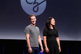 Ông chủ Facebook sẽ nghỉ việc 2 tháng để chăm vợ sinh Ông chủ Facebook sẽ nghỉ việc 2 tháng để chăm vợ sinh