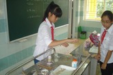 Vì sao một số phụ huynh “sợ” miễn học phí? Vì sao một số phụ huynh “sợ” miễn học phí?
