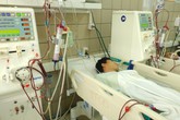 Hà Nội: Người đàn ông ngộ độc methanol thường uống rượu ở ngã tư Trường Chinh - Giải Phóng Hà Nội: Người đàn ông ngộ độc methanol thường uống rượu ở ngã tư Trường Chinh - Giải Phóng