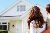 Tôi chấp nhận trả nợ nhà dài hạn để được sống hưởng thụ Tôi chấp nhận trả nợ nhà dài hạn để được sống hưởng thụ