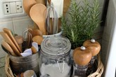Mẹo lưu trữ đồ dùng nhà bếp gọn gàng và sạch sẽ hơn Mẹo lưu trữ đồ dùng nhà bếp gọn gàng và sạch sẽ hơn