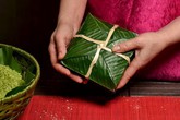 Bánh chưng 600.000 đồng một cặp vẫn cháy hàng ở Hà Nội Bánh chưng 600.000 đồng một cặp vẫn cháy hàng ở Hà Nội