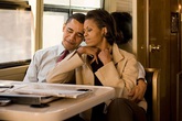 Tình yêu “ngọt lịm” của tổng thống Obama dành cho vợ khiến chị em ghen tỵ đỏ mắt Tình yêu “ngọt lịm” của tổng thống Obama dành cho vợ khiến chị em ghen tỵ đỏ mắt