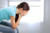 Vật thể lạ trên xe của chồng lật tẩy sự thật không ngờ Vật thể lạ trên xe của chồng lật tẩy sự thật không ngờ