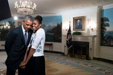 Valentine của nhà Obama: "Gửi tình yêu cuộc đời" Valentine của nhà Obama: "Gửi tình yêu cuộc đời"