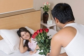 Đàn ông chỉ thích ôm vợ, có thật vậy không? Đàn ông chỉ thích ôm vợ, có thật vậy không?