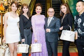 Sự thật về loài cá sấu bạch tạng làm nên chiếc túi Hermes Birkin đang được Ngọc Trinh và sao Việt ưa chuộng Sự thật về loài cá sấu bạch tạng làm nên chiếc túi Hermes Birkin đang được Ngọc Trinh và sao Việt ưa chuộng