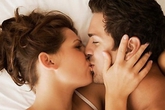 Điểm nhạy cảm của nam giới hễ chạm vào là "hưng phấn" Điểm nhạy cảm của nam giới hễ chạm vào là "hưng phấn"