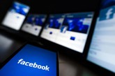Facebook hồi phục sau sự cố hệ thống khắp toàn cầu Facebook hồi phục sau sự cố hệ thống khắp toàn cầu