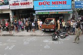 Đạp nhầm chân ga, ô tô tông liên hoàn ở TP.HCM Đạp nhầm chân ga, ô tô tông liên hoàn ở TP.HCM