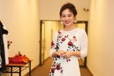 Văn Mai Hương bị bảo vệ ngăn cản khi đến ủng hộ Mr Đàm Văn Mai Hương bị bảo vệ ngăn cản khi đến ủng hộ Mr Đàm