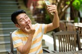 Tấn Beo: "Ai chỉ mặt nói tôi diễn dở, tôi sẽ giải nghệ ngay tức khắc" Tấn Beo: "Ai chỉ mặt nói tôi diễn dở, tôi sẽ giải nghệ ngay tức khắc"