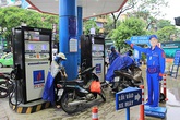 'Ông lớn' xăng dầu Việt đua thay đổi hình ảnh với khách hàng 'Ông lớn' xăng dầu Việt đua thay đổi hình ảnh với khách hàng