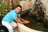 Lý Hùng ngại khi bị gọi là đại gia của showbiz Lý Hùng ngại khi bị gọi là đại gia của showbiz