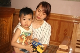 Cô hiệu trưởng dốc đầu bé trai vào máy vặt lông gà bị tạm đình chỉ công tác Cô hiệu trưởng dốc đầu bé trai vào máy vặt lông gà bị tạm đình chỉ công tác