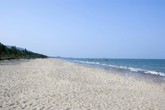 Du lịch biển Hải Tiến và những điều du khách không thể bỏ qua Du lịch biển Hải Tiến và những điều du khách không thể bỏ qua