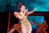 Ca sĩ Thu Minh vẫn như phượng hoàng sau sự cố nợ nần? Ca sĩ Thu Minh vẫn như phượng hoàng sau sự cố nợ nần?