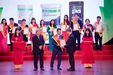 Herbalife Việt Nam nhận giải thưởng “Sản phẩm vàng vì sức khỏe cộng đồng năm 2017” Herbalife Việt Nam nhận giải thưởng “Sản phẩm vàng vì sức khỏe cộng đồng năm 2017”