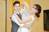 Mai Thu Huyền tình tứ khiêu vũ cùng Nguyên Vũ Mai Thu Huyền tình tứ khiêu vũ cùng Nguyên Vũ