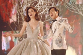Hồ Ngọc Hà mặc lộng lẫy song ca với Trấn Thành Hồ Ngọc Hà mặc lộng lẫy song ca với Trấn Thành
