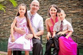 Mẹ Việt ở Đức tiết lộ lý do chưa bao giờ phải dùng điện thoại dỗ con Mẹ Việt ở Đức tiết lộ lý do chưa bao giờ phải dùng điện thoại dỗ con