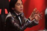 Kim Tử Long nhắc nhở Lê Dương Bảo Lâm vì thể hiện tiết mục nguy hiểm Kim Tử Long nhắc nhở Lê Dương Bảo Lâm vì thể hiện tiết mục nguy hiểm