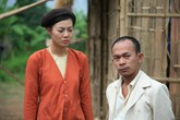 Jimmii Khánh: 'Cả đoàn phim cười ầm khi tôi đóng cảnh nóng với Thanh Hương' Jimmii Khánh: 'Cả đoàn phim cười ầm khi tôi đóng cảnh nóng với Thanh Hương'