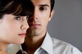 Đau xót khi chồng luôn nhớ về người cũ Đau xót khi chồng luôn nhớ về người cũ