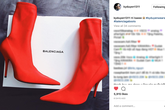 Cả Ngọc Trinh và Kỳ Duyên đều đang bị đôi boots đỏ này "mê hoặc" Cả Ngọc Trinh và Kỳ Duyên đều đang bị đôi boots đỏ này "mê hoặc"