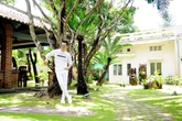 Ca sĩ Lâm Hùng khoe nhà vườn đẹp như resort ở Kiên Giang Ca sĩ Lâm Hùng khoe nhà vườn đẹp như resort ở Kiên Giang