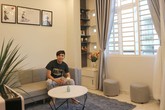Từng làm lơ xe, đi phục vụ quán ăn, hiện Hồ Quang Hiếu giàu có đến khó tin Từng làm lơ xe, đi phục vụ quán ăn, hiện Hồ Quang Hiếu giàu có đến khó tin