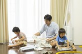Nhật ký chồng giặt quần áo cho con khiến các mẹ không thể nhịn cười Nhật ký chồng giặt quần áo cho con khiến các mẹ không thể nhịn cười