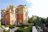 Lóa mắt trước biệt phủ của 2 đạo diễn giàu nứt đố đổ vách làng giải trí Hoa ngữ Lóa mắt trước biệt phủ của 2 đạo diễn giàu nứt đố đổ vách làng giải trí Hoa ngữ